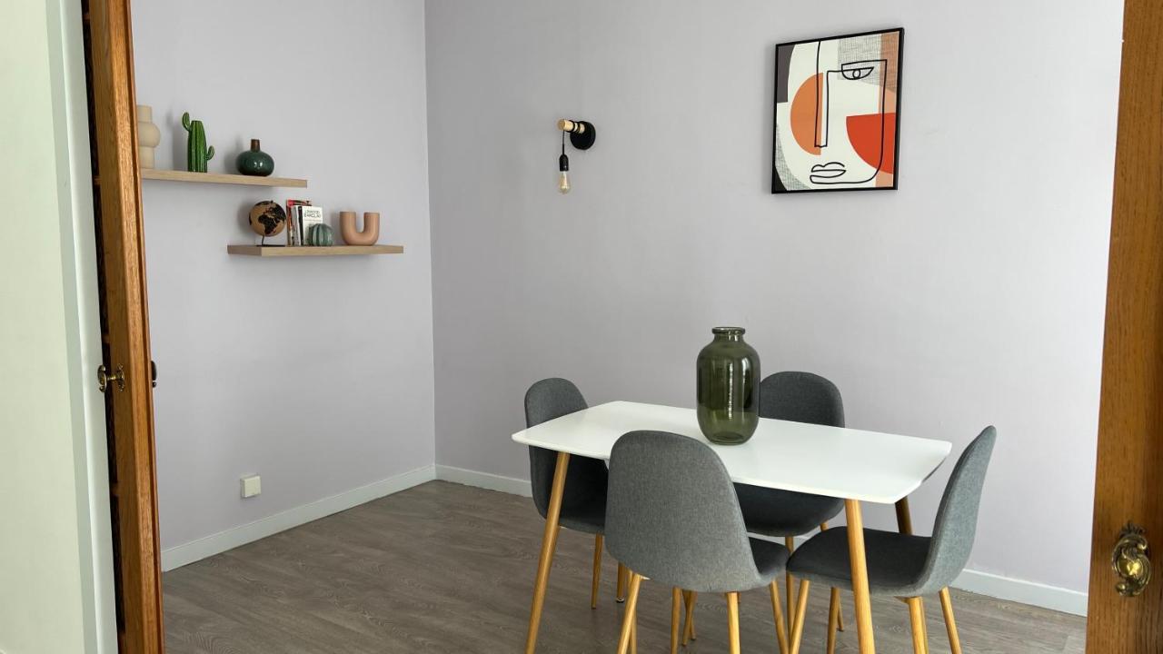 Appartement T4 70M2 - Meuble - Centre Ville - Proche Thermes Лон-ле-Сонье Экстерьер фото