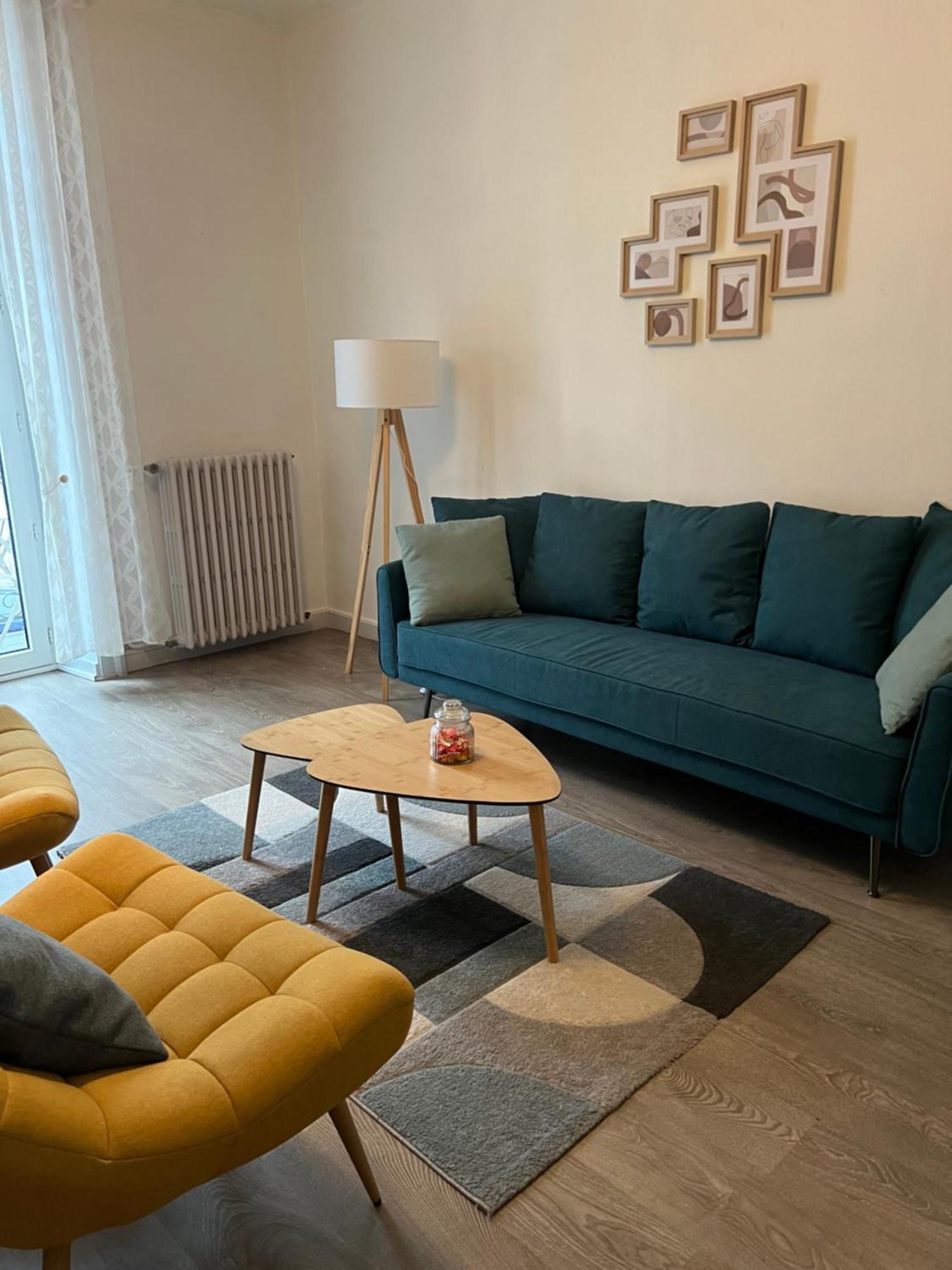 Appartement T4 70M2 - Meuble - Centre Ville - Proche Thermes Лон-ле-Сонье Экстерьер фото
